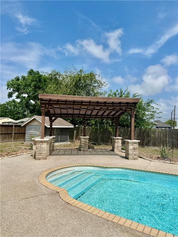 1601 Dove Corpus Christi TX 78418