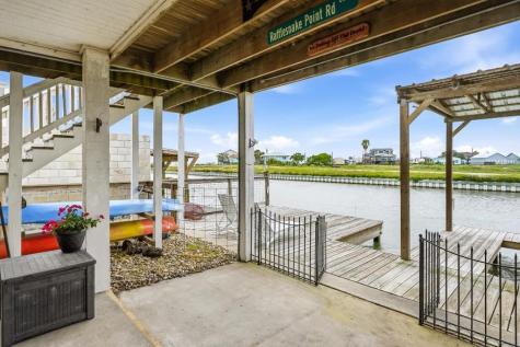 838 Rattlesnake Point Road Rockport TX 78382