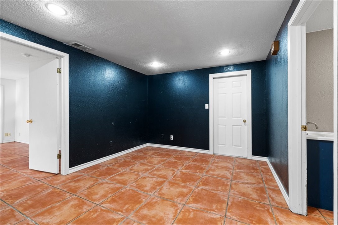 121 North Sierra Woods Drive Rockport TX 78382