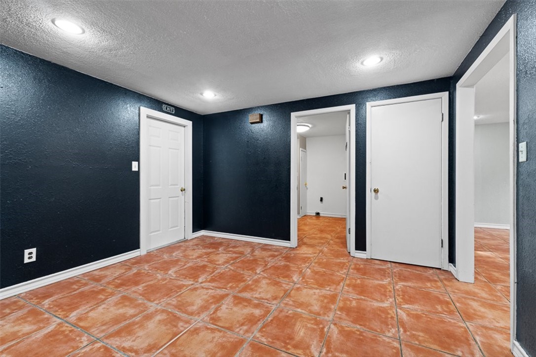 121 North Sierra Woods Drive Rockport TX 78382