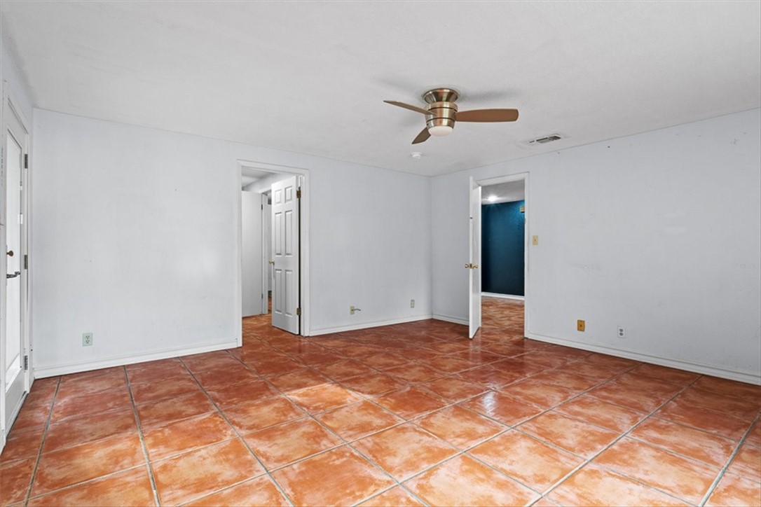 121 North Sierra Woods Drive Rockport TX 78382