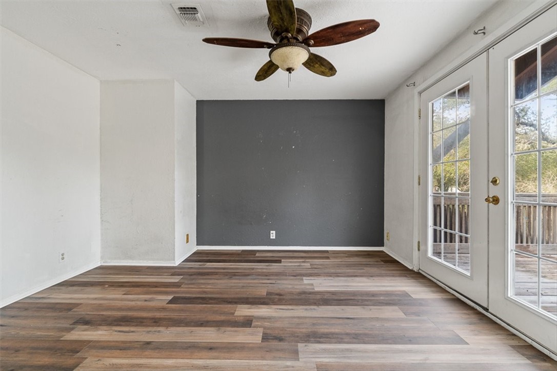 121 North Sierra Woods Drive Rockport TX 78382