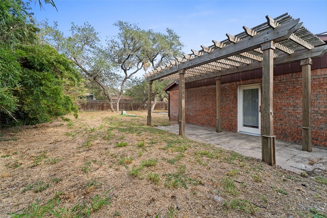 121 North Sierra Woods Drive Rockport TX 78382