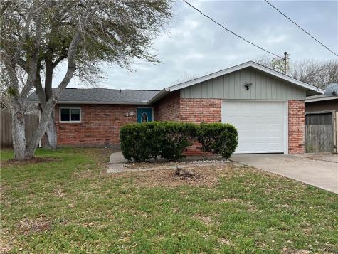 126 Dell Avenue Portland TX 78374