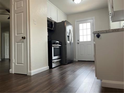126 Dell Avenue Portland TX 78374