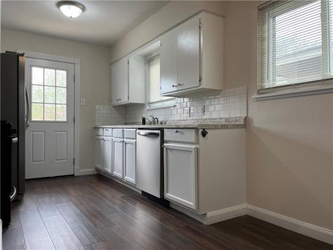 126 Dell Avenue Portland TX 78374