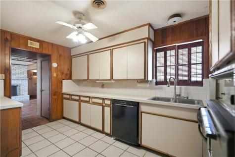 1358 Ocean Ingleside TX 78362