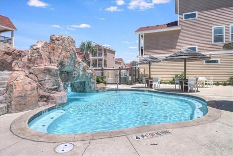 1813 S 11th Street 202 Port Aransas TX 78373