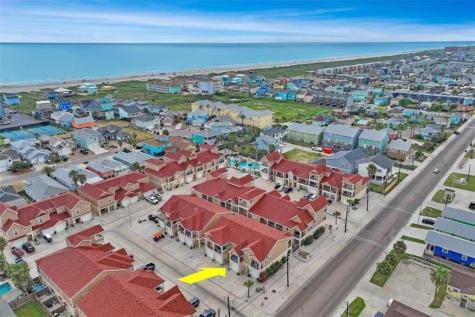 1813 S 11th Street 202 Port Aransas TX 78373