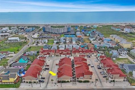 1813 S 11th Street 202 Port Aransas TX 78373