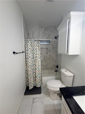903 W Main Street Alice TX 78332