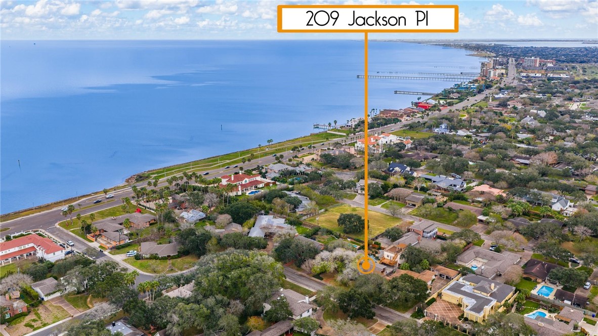 209 Jackson Place Corpus Christi TX 78411