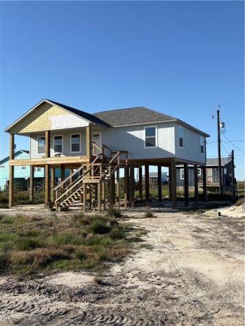 380 West Live Oak Lane Rockport TX 78382