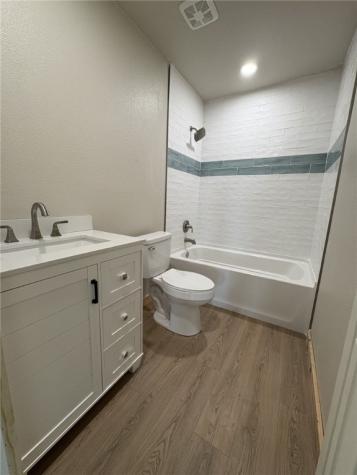 380 West Live Oak Lane Rockport TX 78382