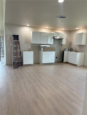 380 West Live Oak Lane Rockport TX 78382