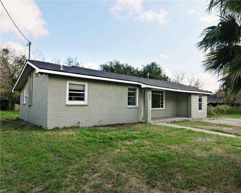 806 N Adams Street Beeville TX 78102