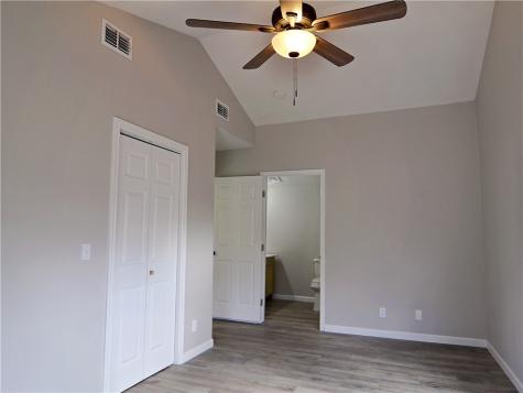 806 N Adams Street Beeville TX 78102