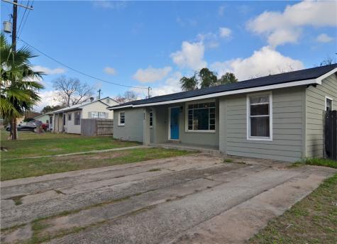 806 N Adams Street Beeville TX 78102