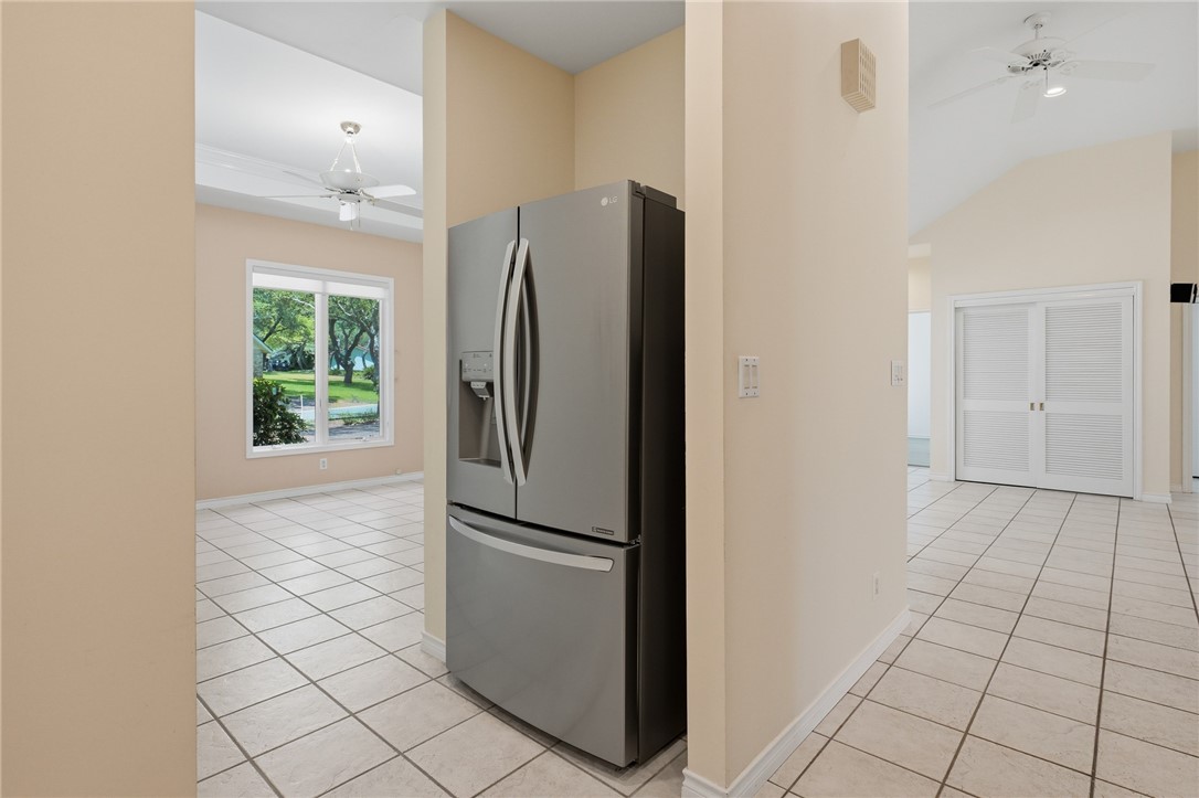 2513 Turkey Neck Circle Rockport TX 78382