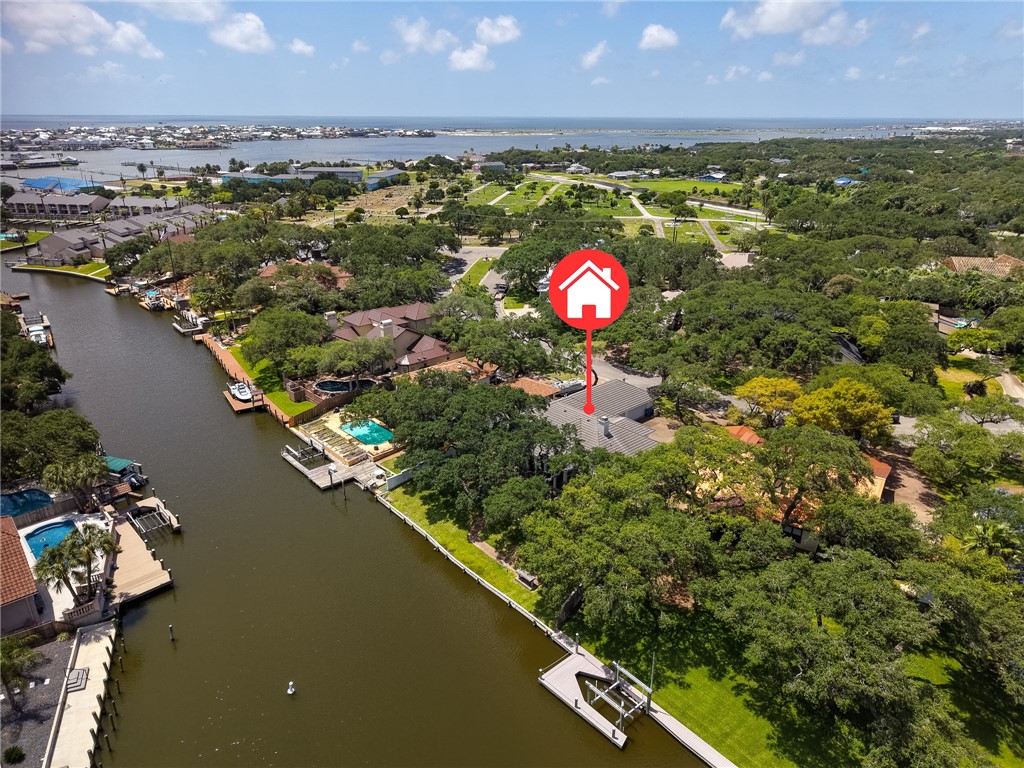 2513 Turkey Neck Circle Rockport TX 78382