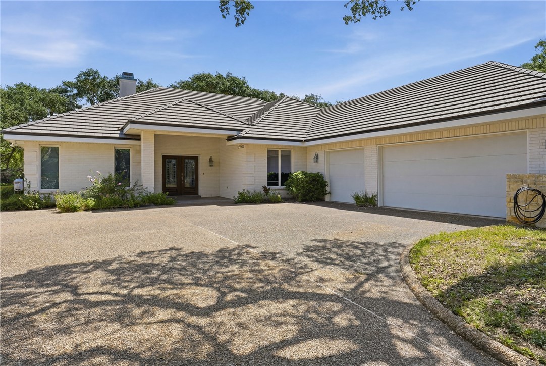 2513 Turkey Neck Circle Rockport TX 78382