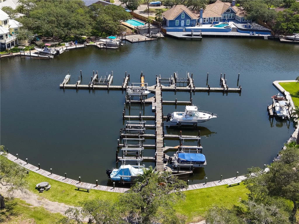 2513 Turkey Neck Circle Rockport TX 78382