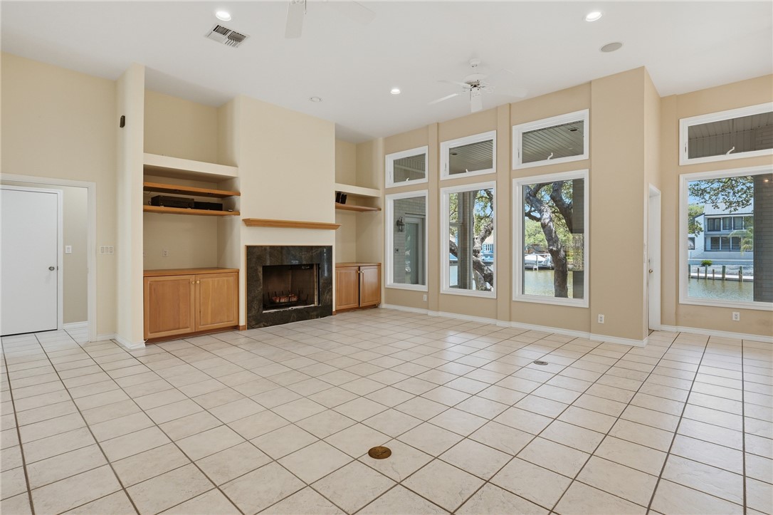 2513 Turkey Neck Circle Rockport TX 78382