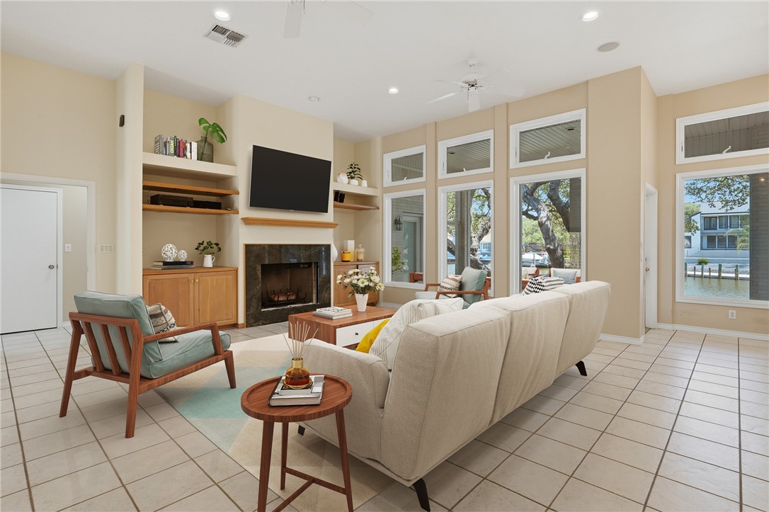 2513 Turkey Neck Circle Rockport TX 78382