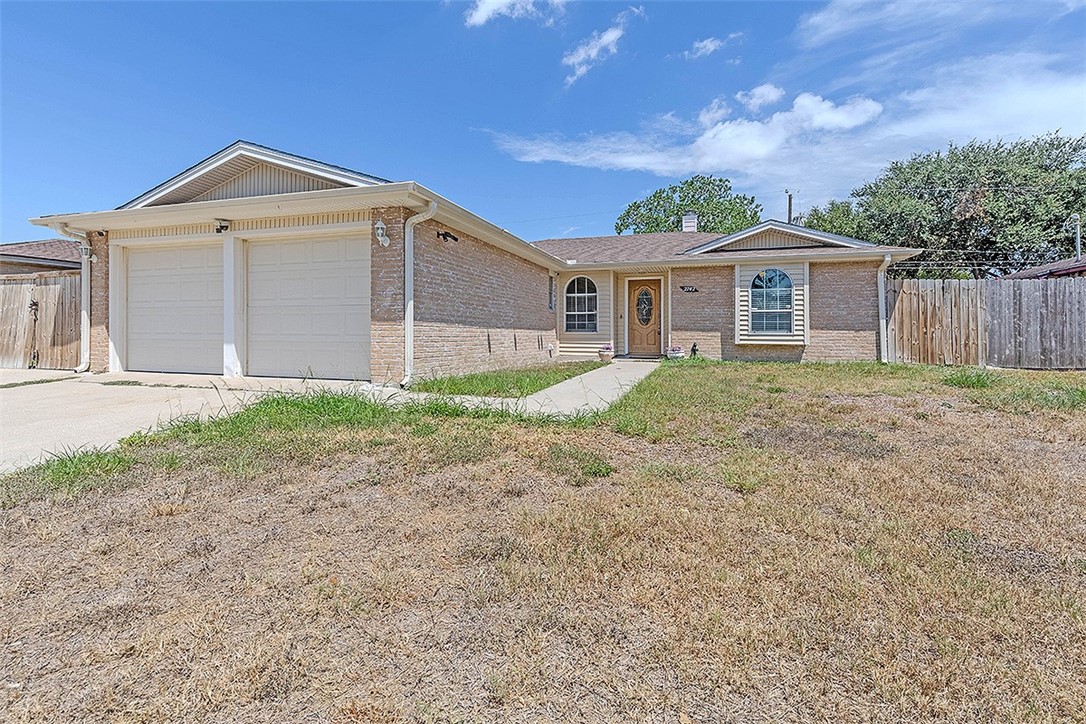 2742 Bramblebush Drive Corpus Christi TX 78410