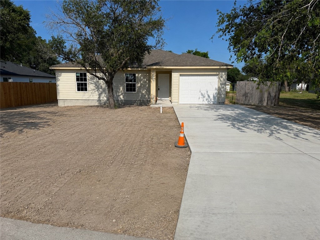 2606 Mccain Drive Corpus Christi TX 78410
