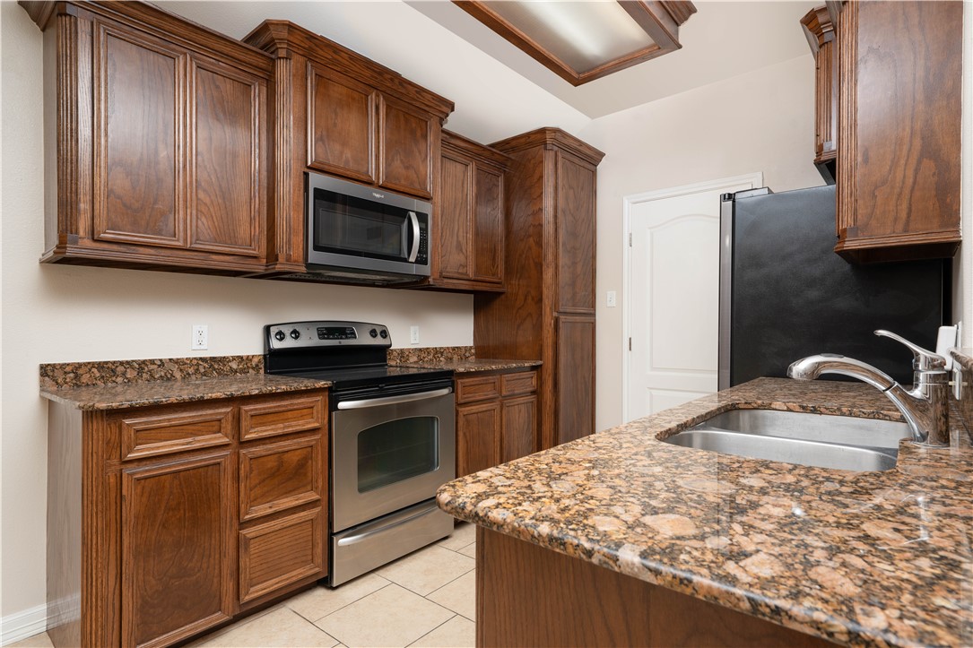 6803 Fox Hill Drive Corpus Christi TX 78413