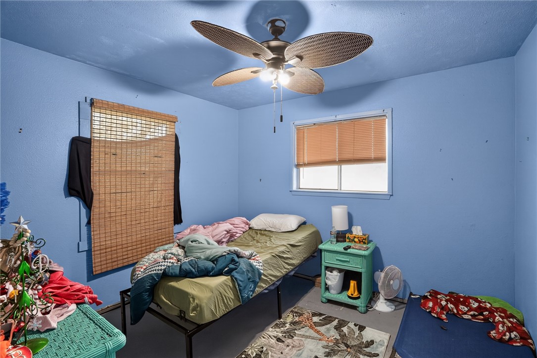 303 W 3rd Street Rockport TX 78382