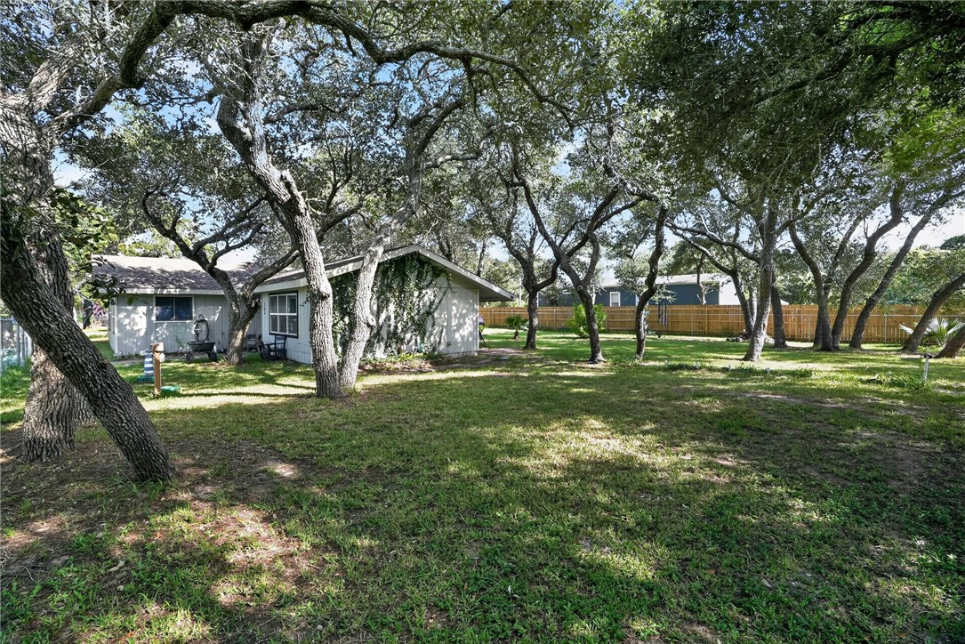 303 W 3rd Street Rockport TX 78382
