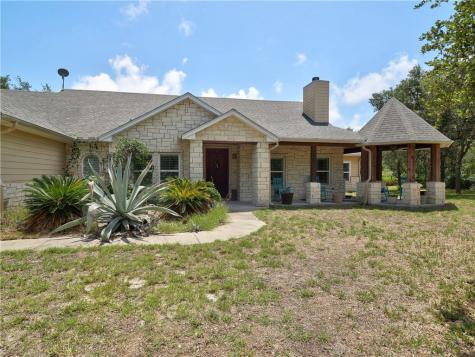 1320 W Highland Avenue Aransas Pass TX 78336