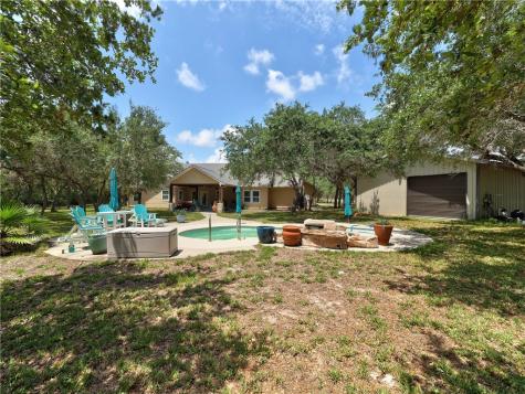 1320 W Highland Avenue Aransas Pass TX 78336