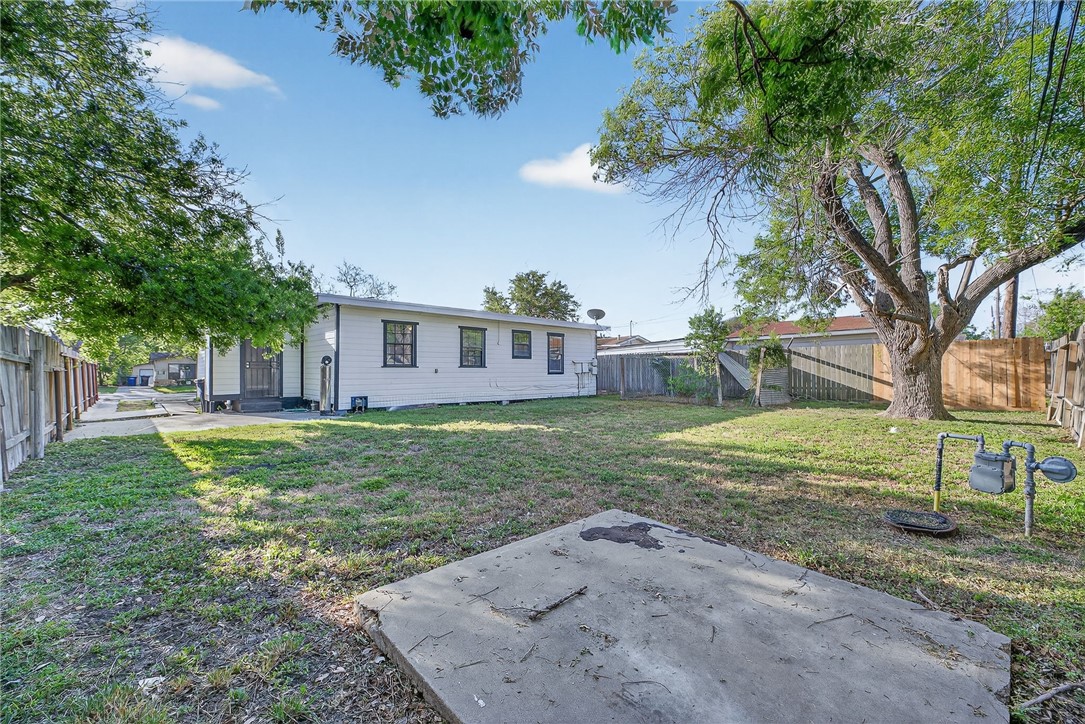 758 Sheridan Drive Corpus Christi TX 78412