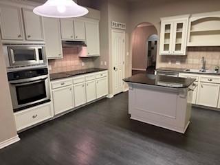 7001 Madiera Drive Corpus Christi TX 78414