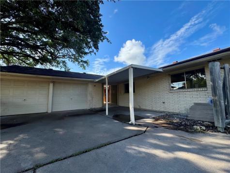 3909 Panama Corpus Christi TX 78415