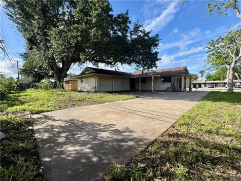 3909 Panama Corpus Christi TX 78415