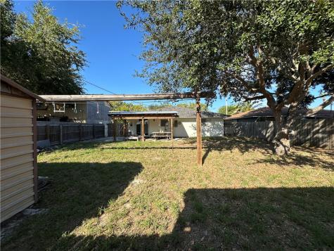 1213 Montreal Drive Corpus Christi TX 78418