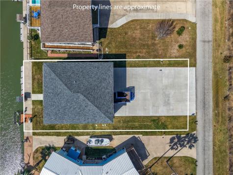 60 Magnolia Street Rockport TX 78382