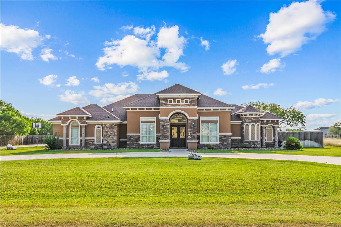 221 Deer Meadows Drive Alice TX 78332
