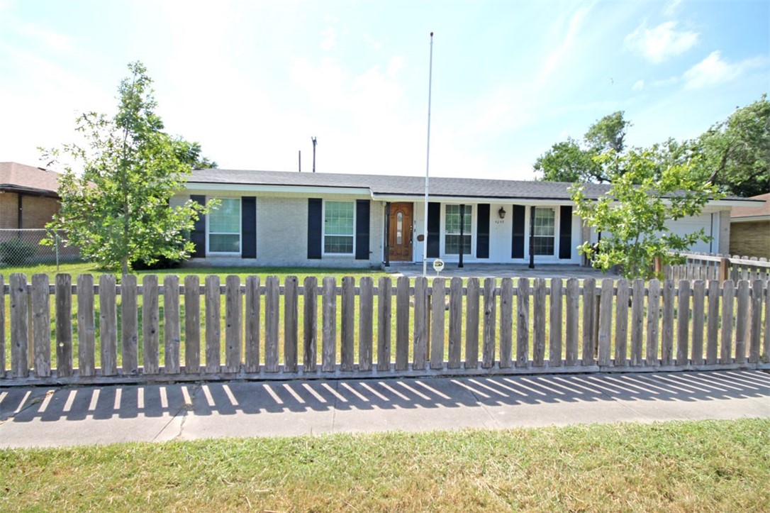4249 Dody Street Corpus Christi TX 78411