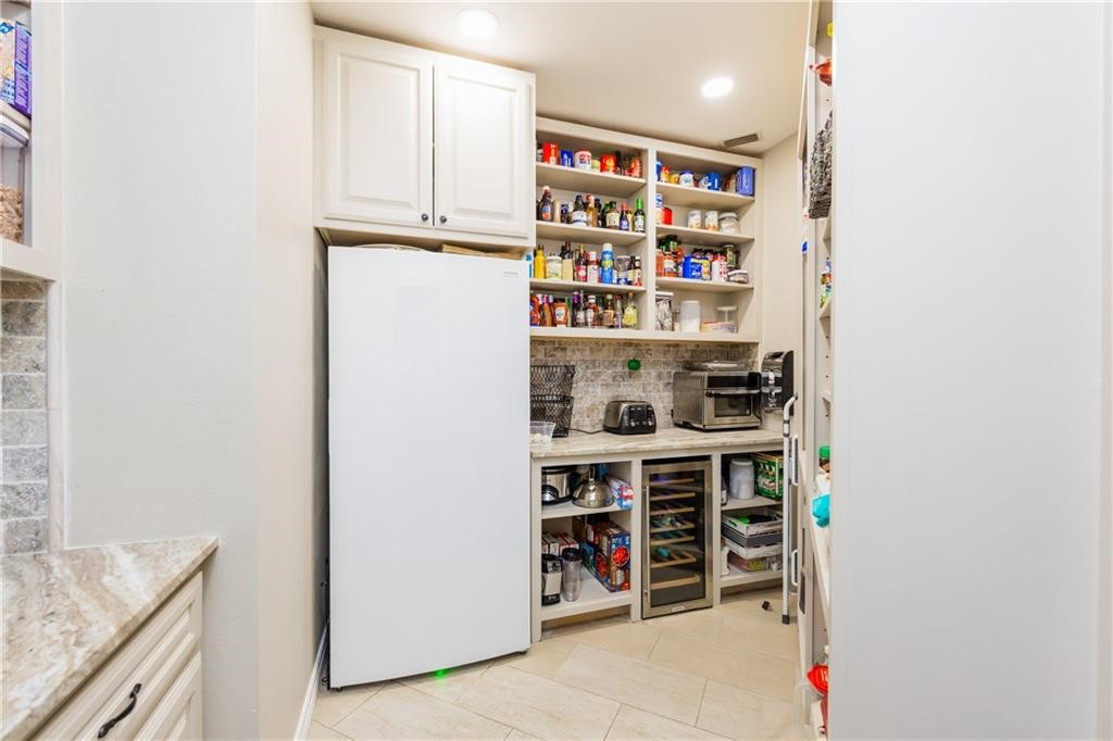 5030 S Oso Parkway Corpus Christi TX 78413