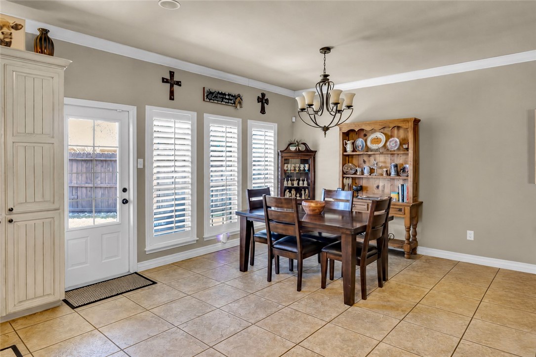 3730 Lake Hawkins Corpus Christi TX 78380