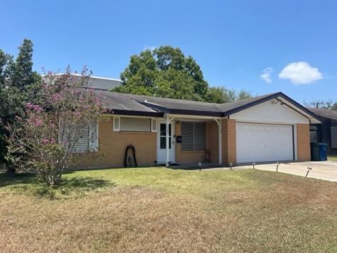 2025 Briarwood Street Corpus Christi TX 78412