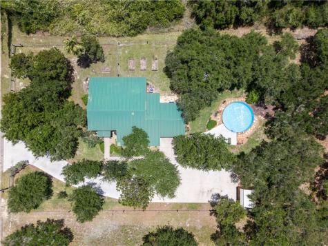 201 W Rhodes Avenue Aransas Pass TX 78336