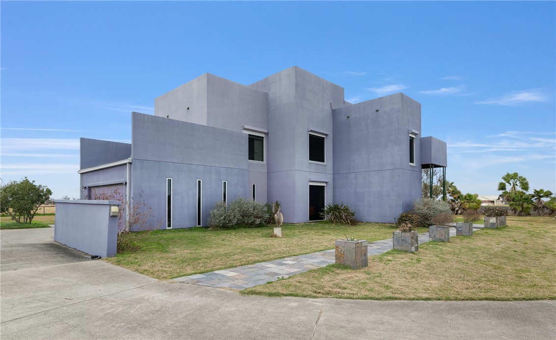 1873 County Road 53 Corpus Christi TX 78415