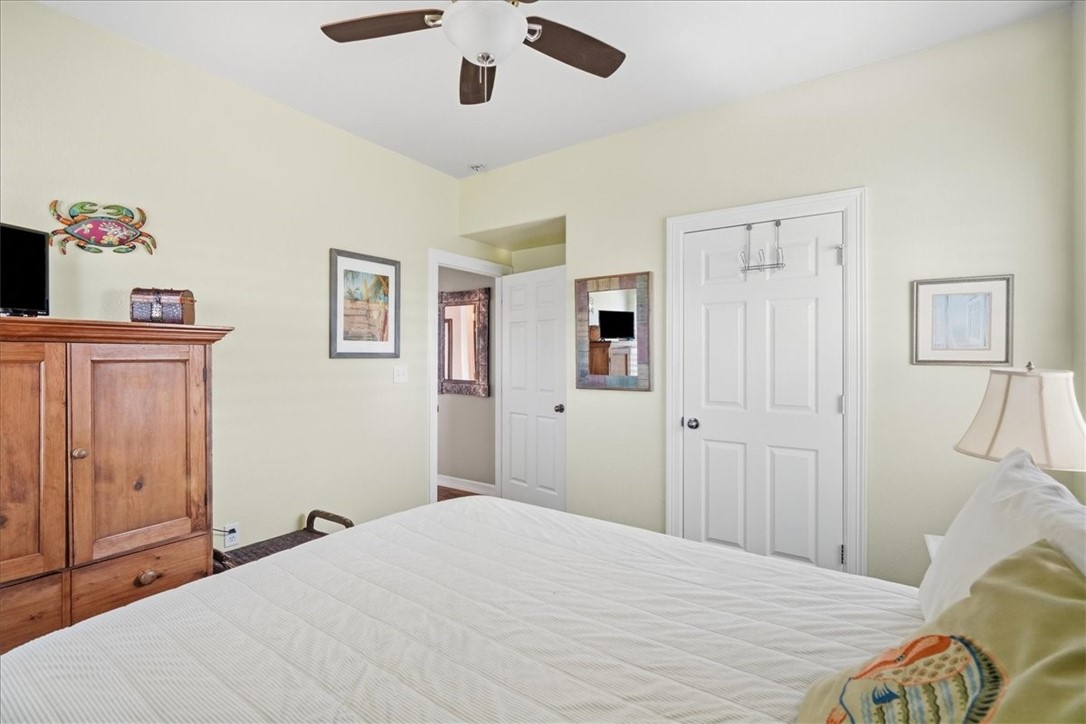 634 Dolphin Circle Port Aransas TX 78373