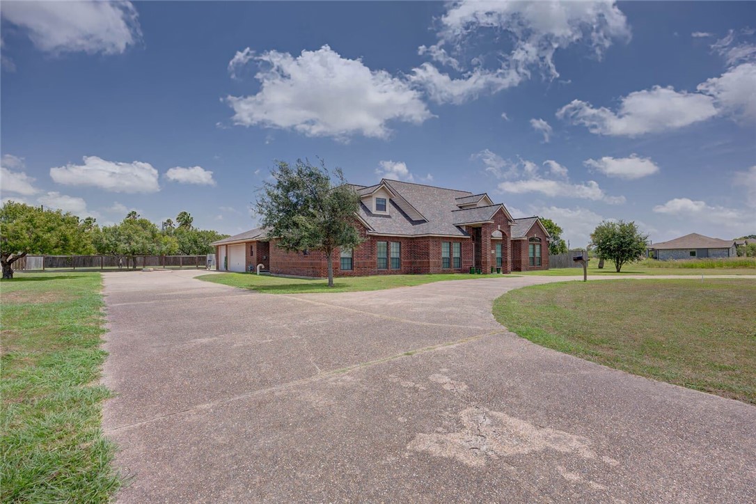 2234 Richland Drive Corpus Christi TX 78418